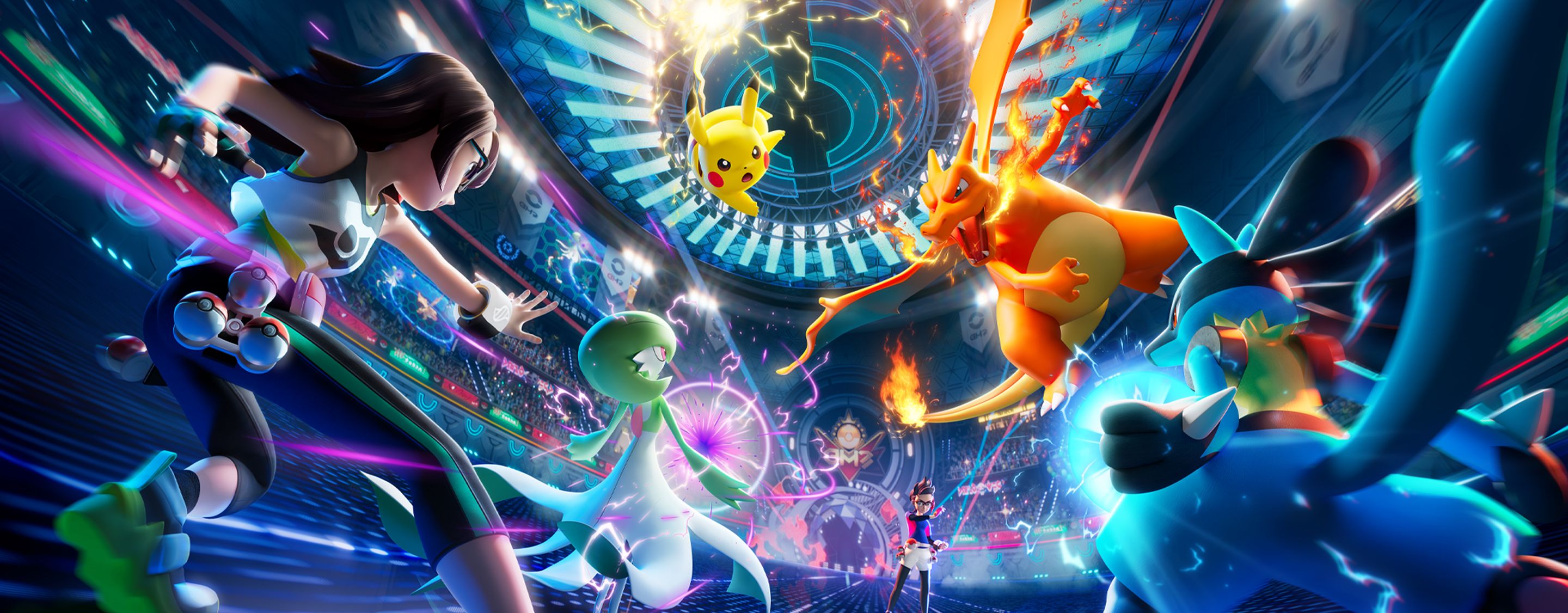 Avatar féminin accompagné d’un Gardevoir et d’un Lucario affrontant un avatar masculin accompagné d’un Dracaufeu et d’un Pikachu dans un stade.